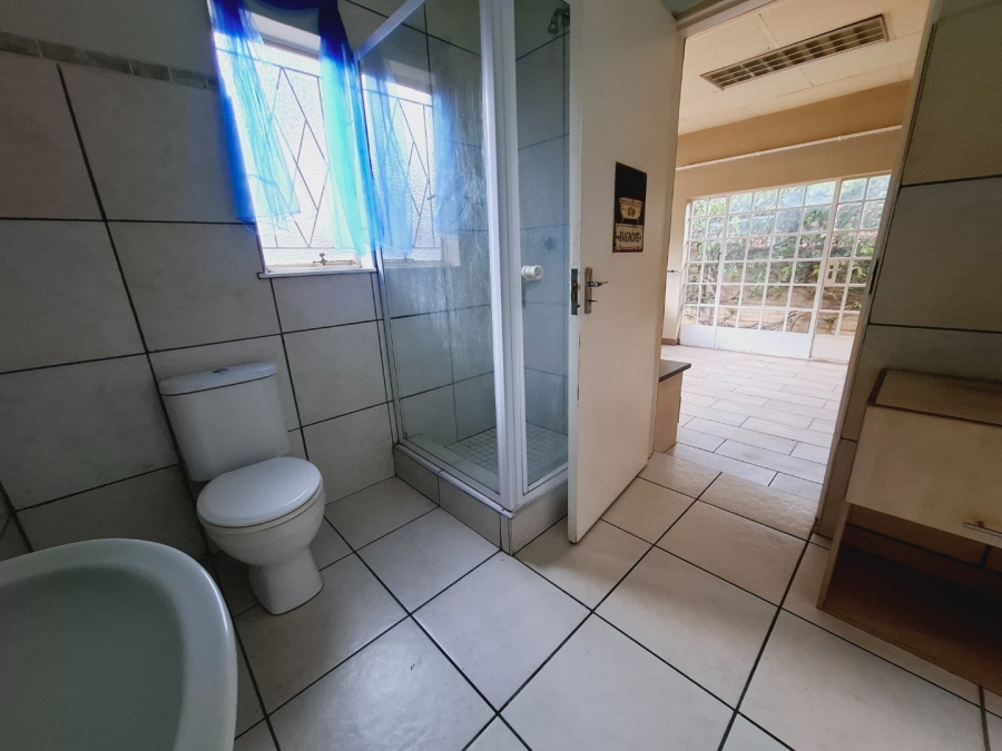 5 Bedroom Property for Sale in Fichardt Park Free State